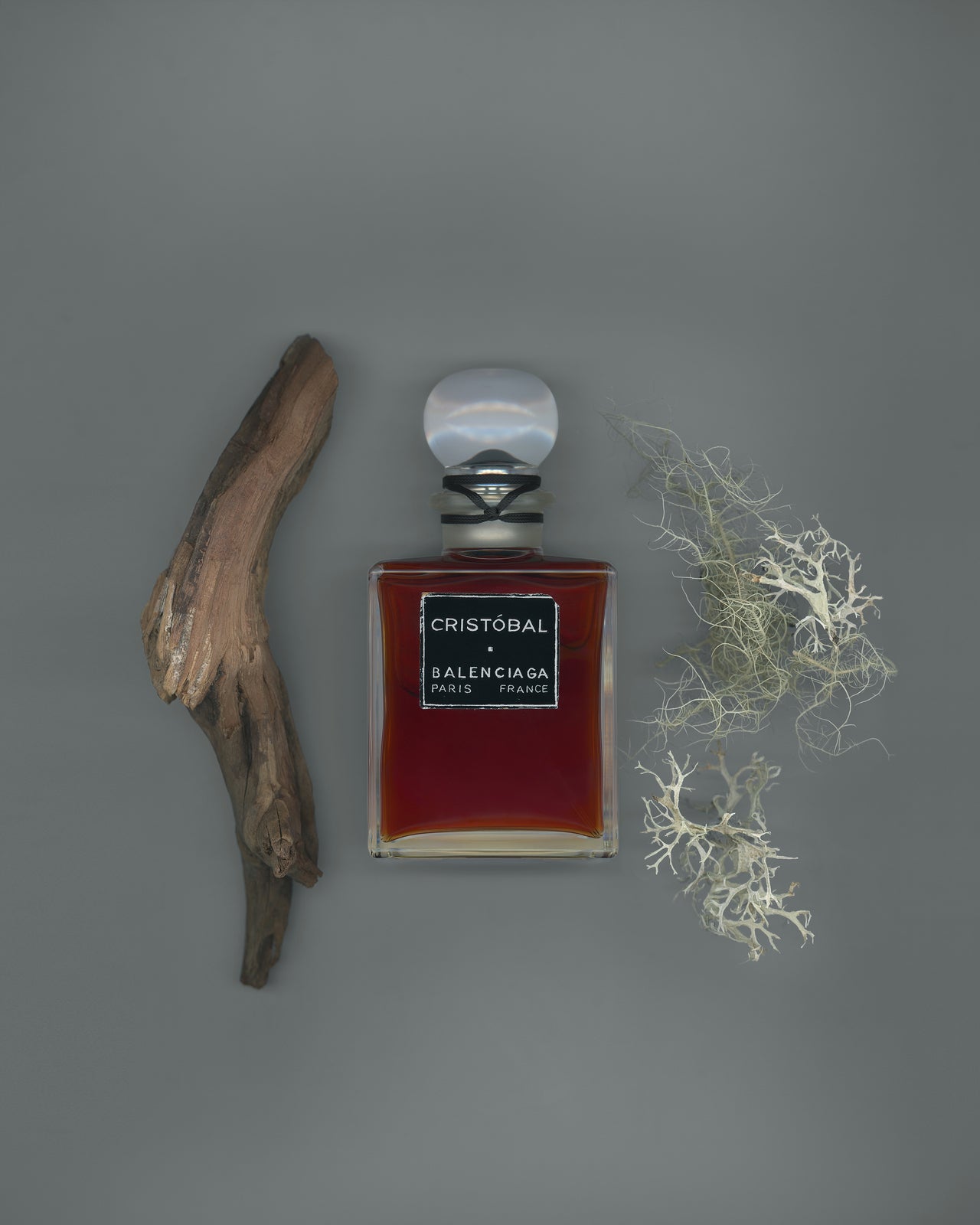 BALENCIAGA-FRAGRANCE-CRISTOBAL-MOOD