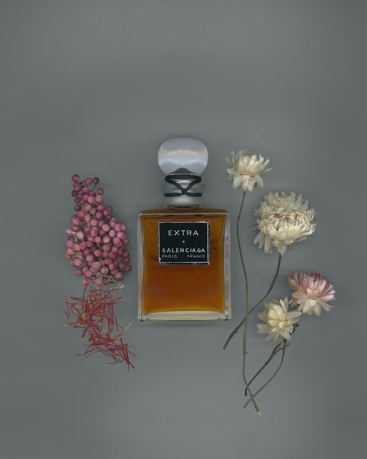 BALENCIAGA-FRAGRANCE-EXTRA-MOOD