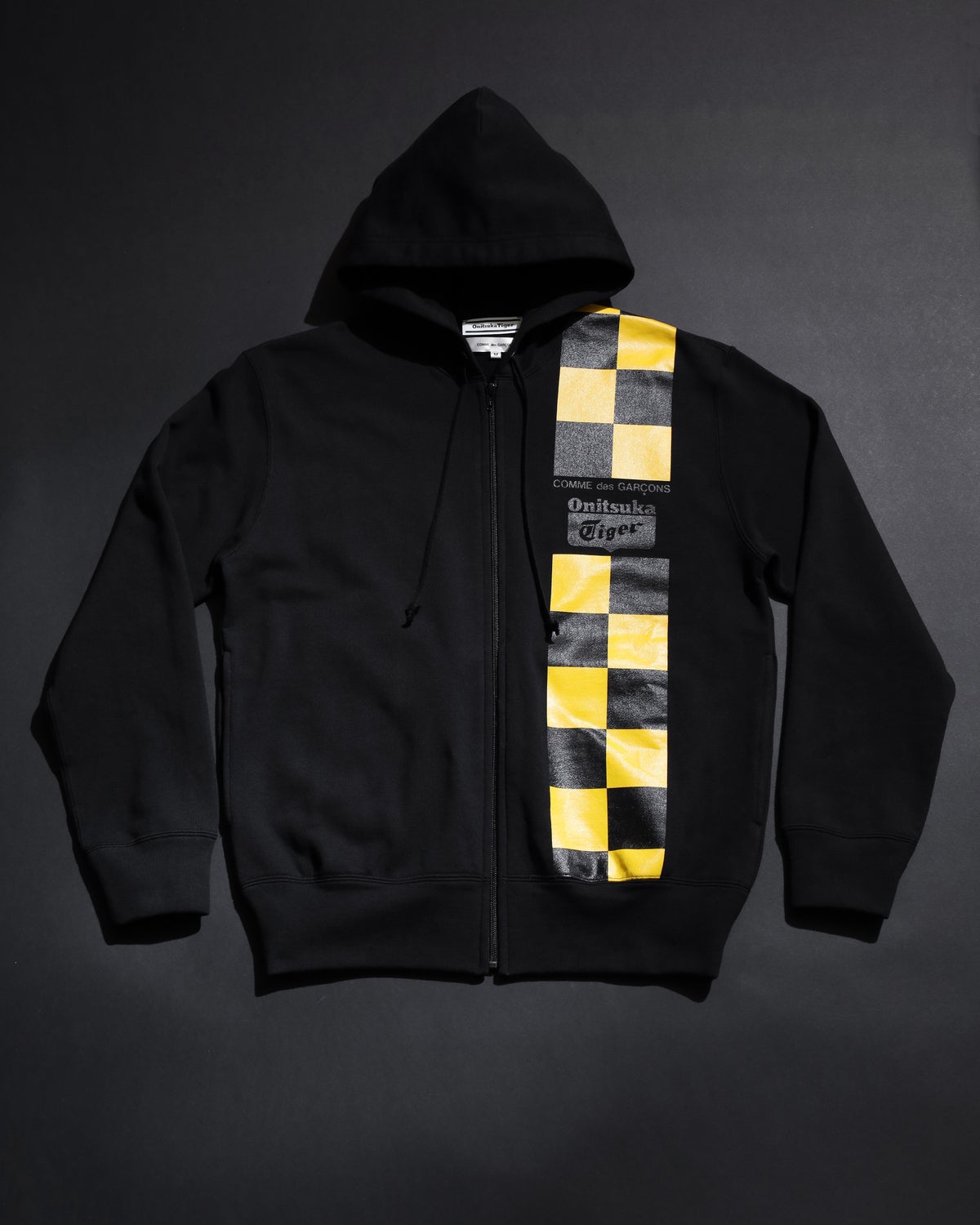 ZIP フーディー¥36,300