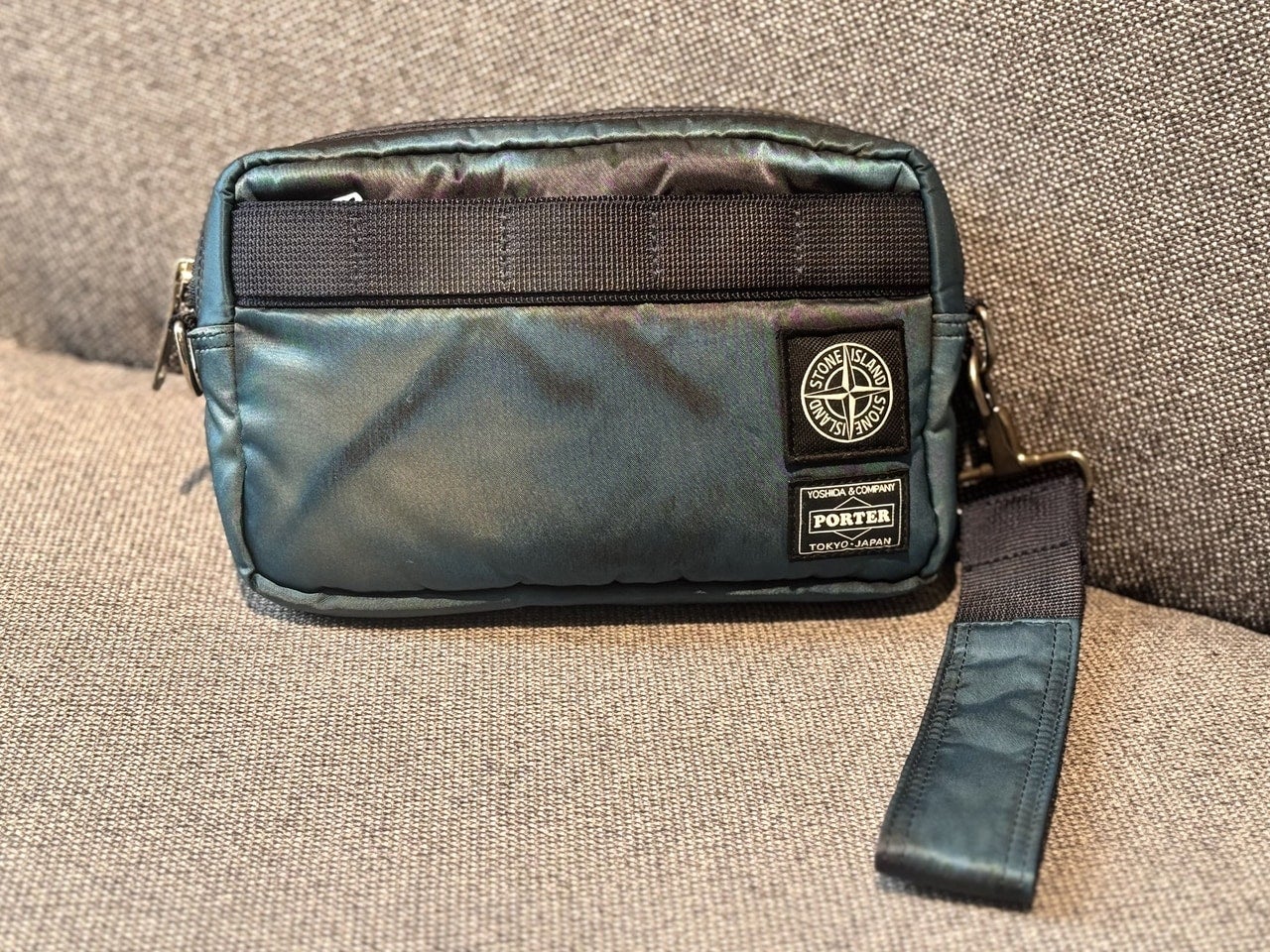ポーター×ストーンアイランド「Stone Island|Porter_Hand Corrosion on Nylon Twill Pouch」正面