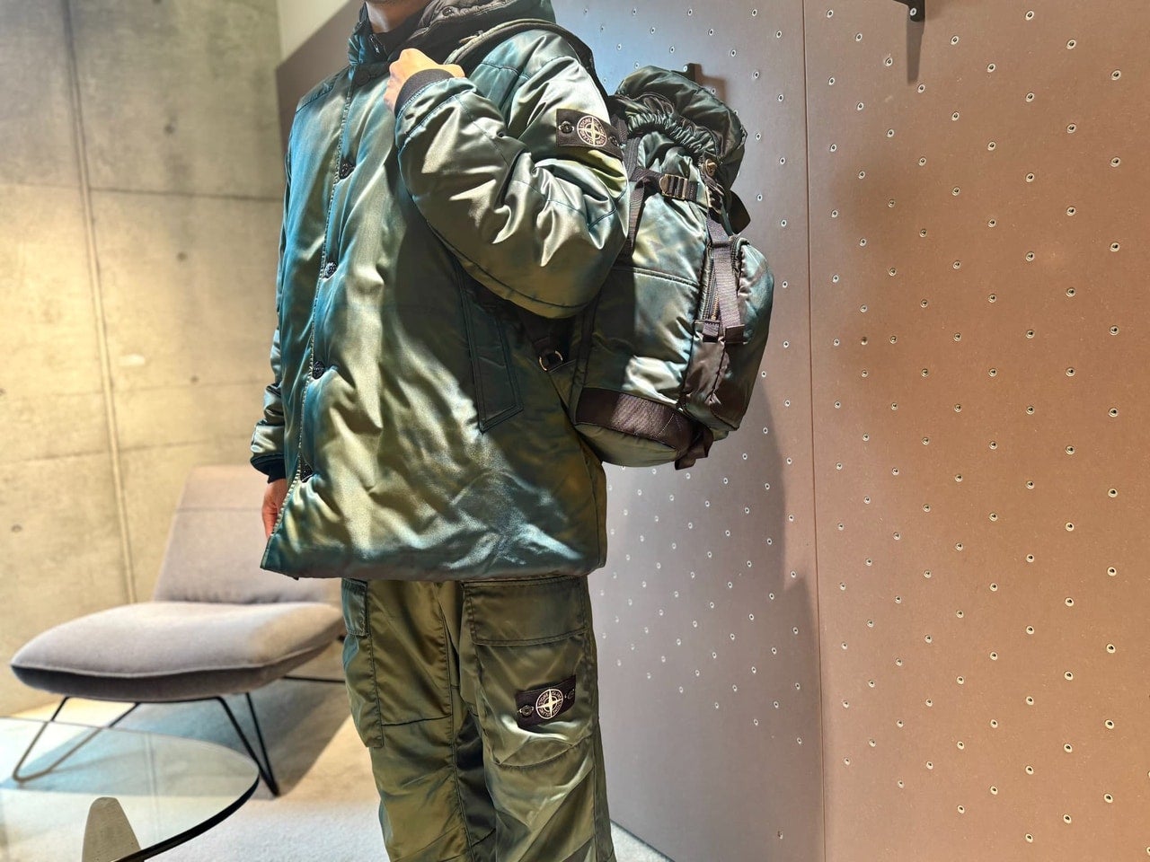 ポーター×ストーンアイランドコラボ全身コーデ