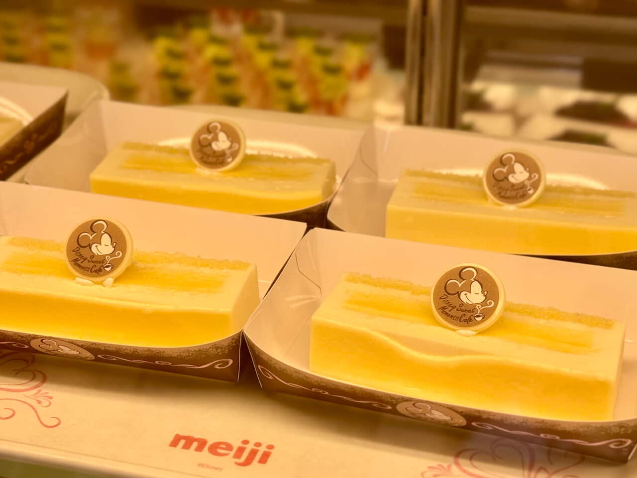 ディズニー食べ歩きおすすめ「チーズケーキ」