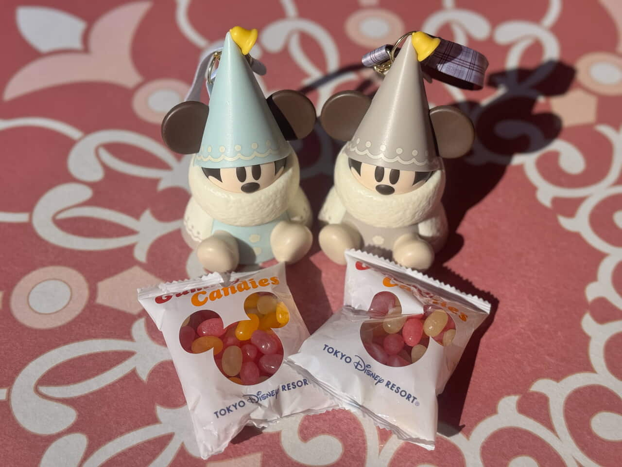 ディズニークリスマス食べ歩きおすすめ、リルリンリンスーベニア「グミキャンディー、ミニスナックケース付き」