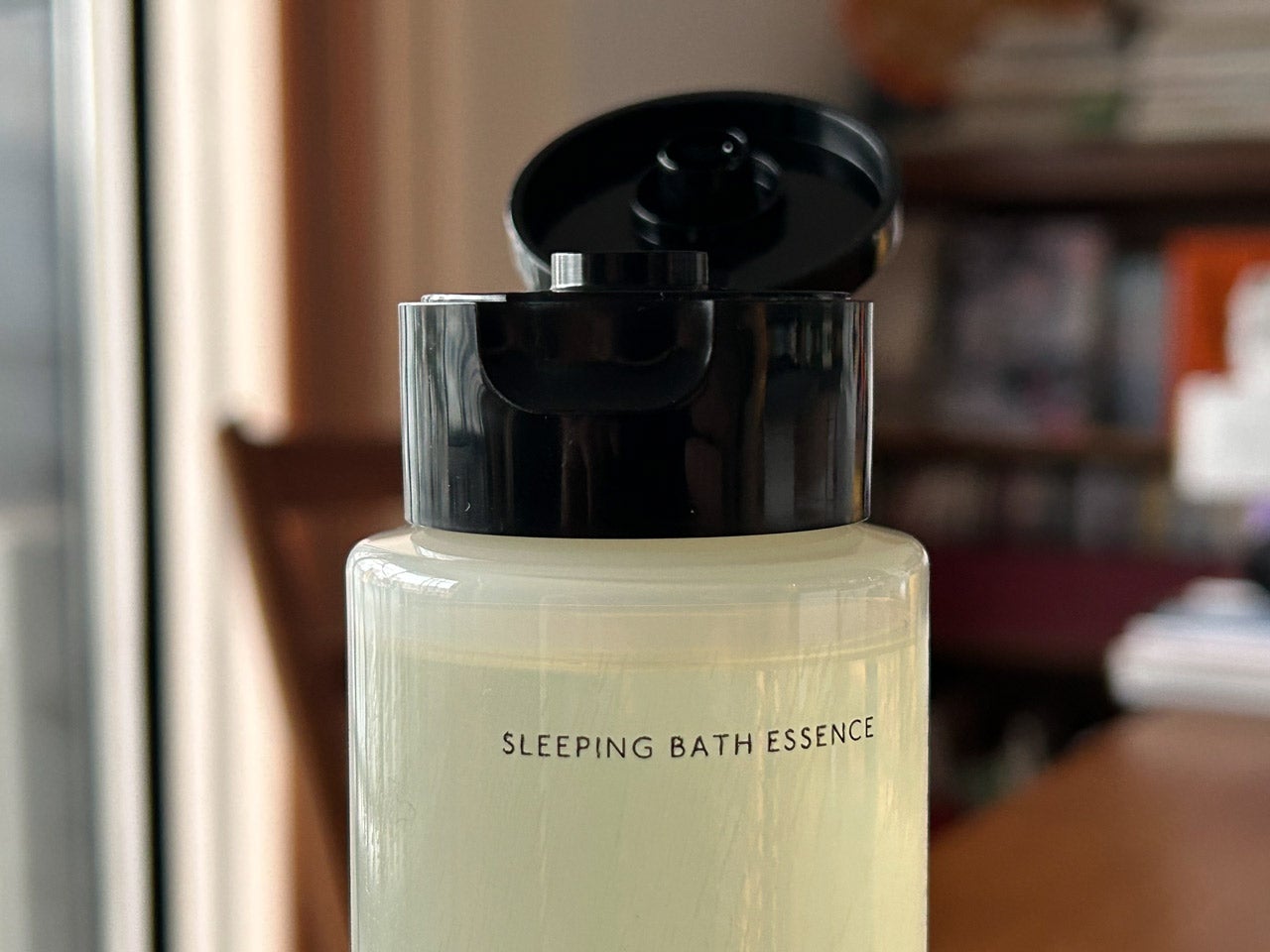 BAUM（バウム）の限定商品「スリーピング バスエッセンス」のボトルキャップ