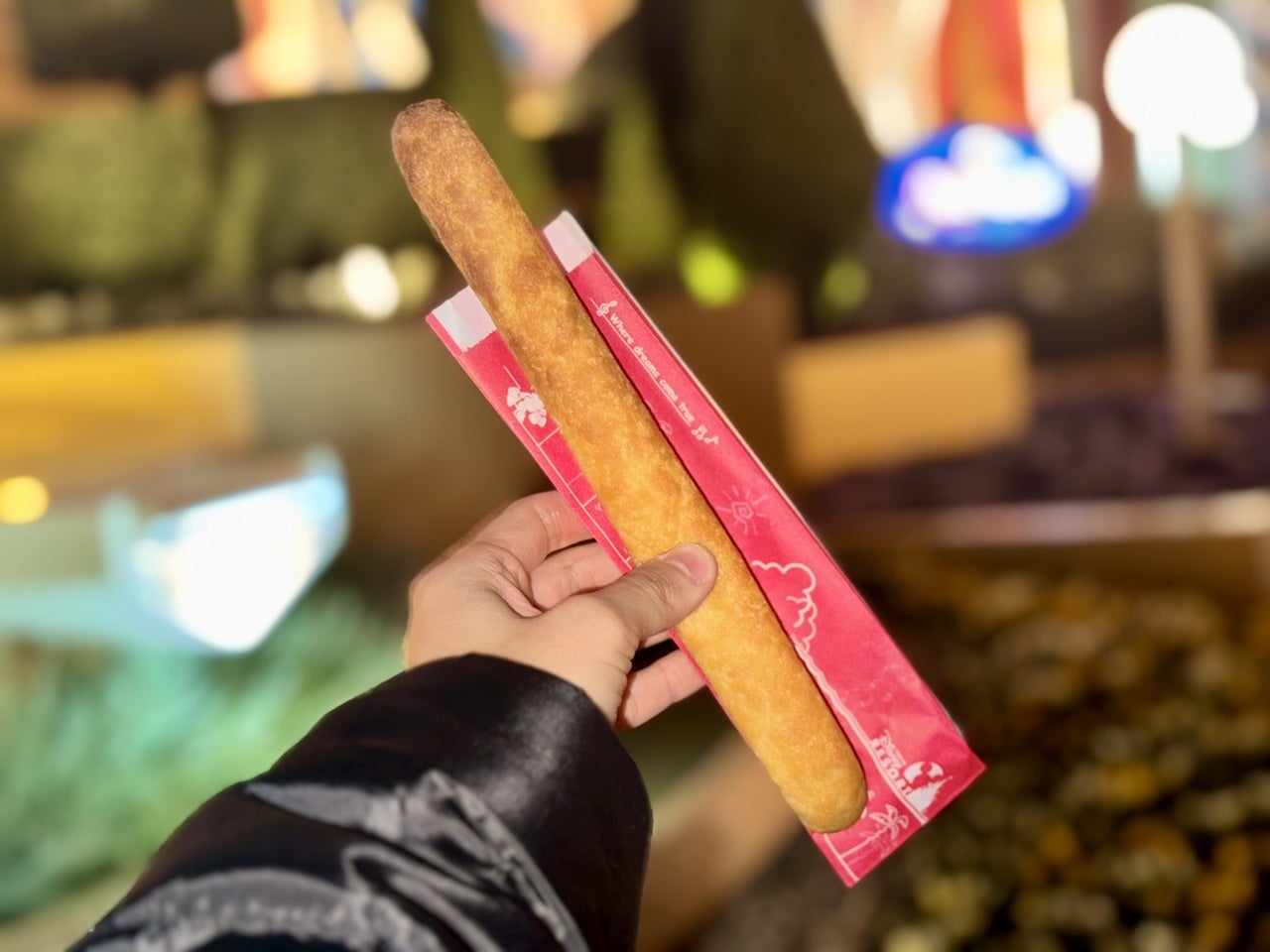 ディズニーランド食べ歩き定番「ティポトルタ(チョコレート＆オレンジ)」