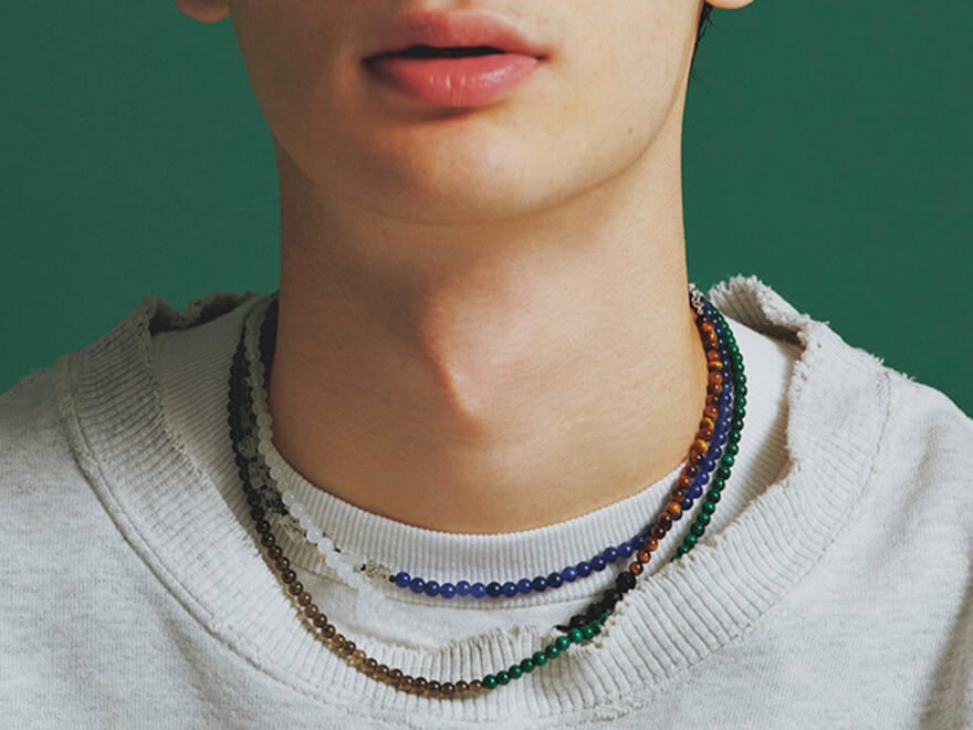 冬コーデを彩る「ジュエッテ」の天然石ネックレスは“色ち買い”推奨!/【アドベント・ギフト・カレンダー】11/13