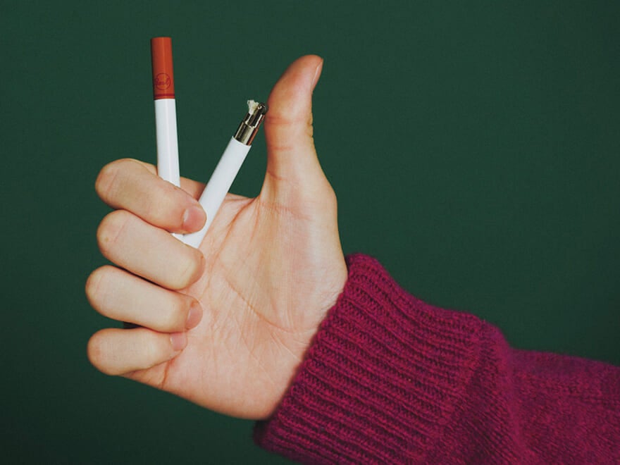 タバコに見えて実はライター!「坪田パール」のライター/【アドベント・ギフト・カレンダー】11/16