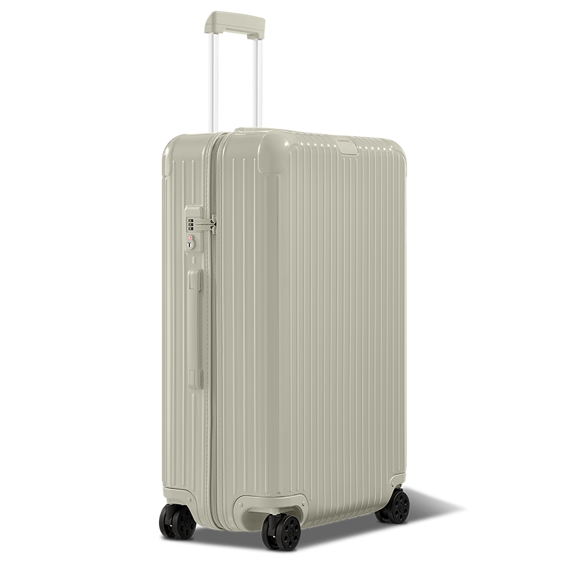 RIMOWAのスーツケース「Essential」サイズは「CHECK-IN L」色は「CLAY」