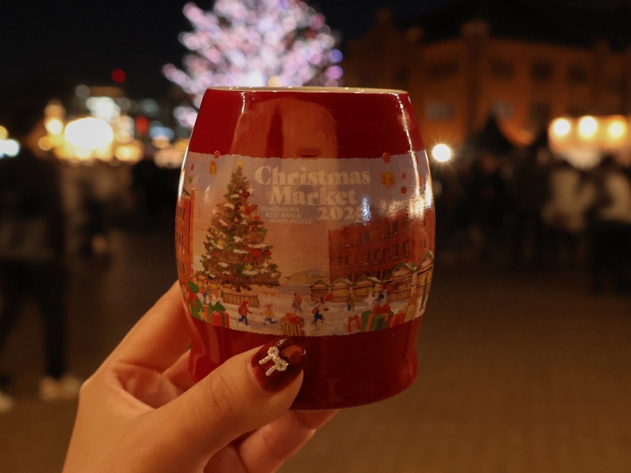 横浜赤レンガ クリスマスマーケット スイーツ グルメ ドリンク グリューワイン