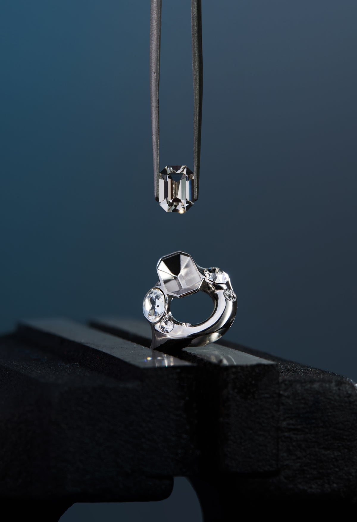 Loop x SWAROVSKI  Experience 2　イメージ