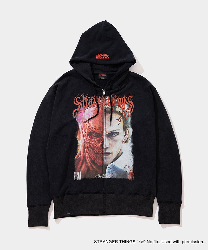 Netflix「ストレンジャーシングス」の限定アイテム、ヴェクナをプリントしたパーカ