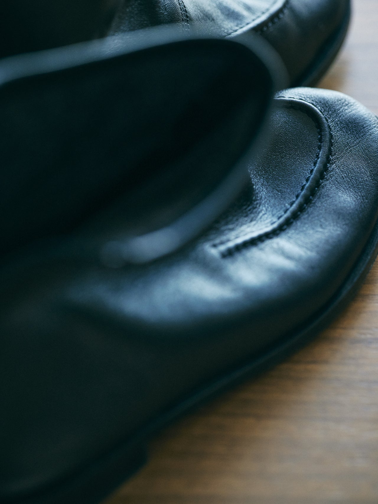 オシャレな人が買ってよかった〈HEREU〉のブーツのトゥ