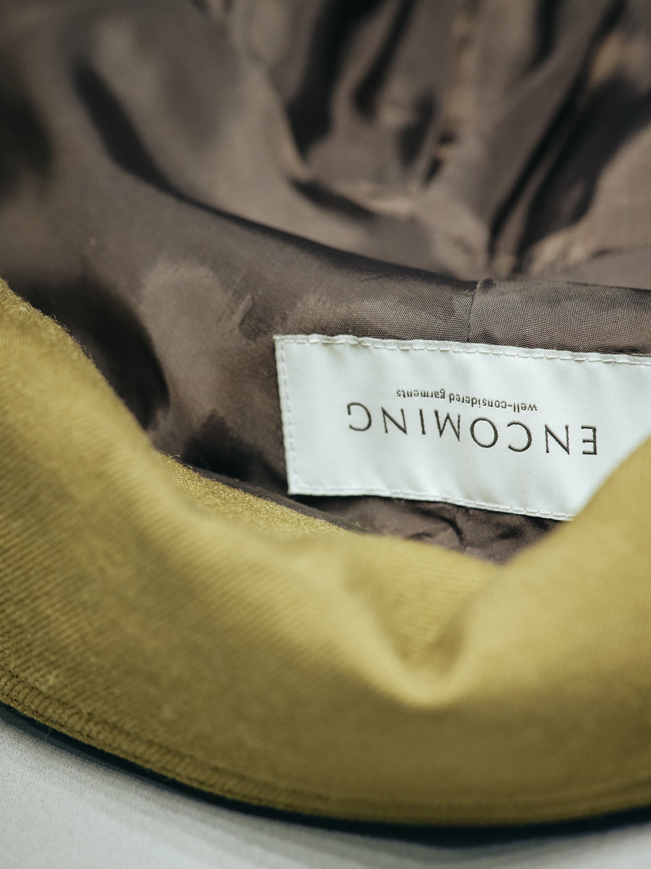 オシャレな人が買ってよかった〈ENCOMING×EDIFICE〉のロングコート 2