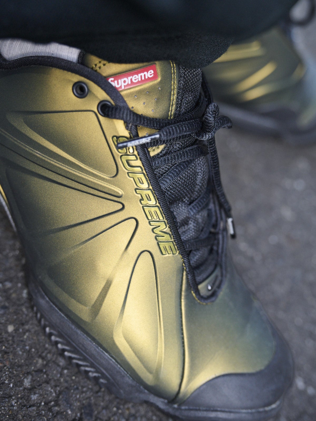 ナイキ×シュプリーム スニーカー 寄り