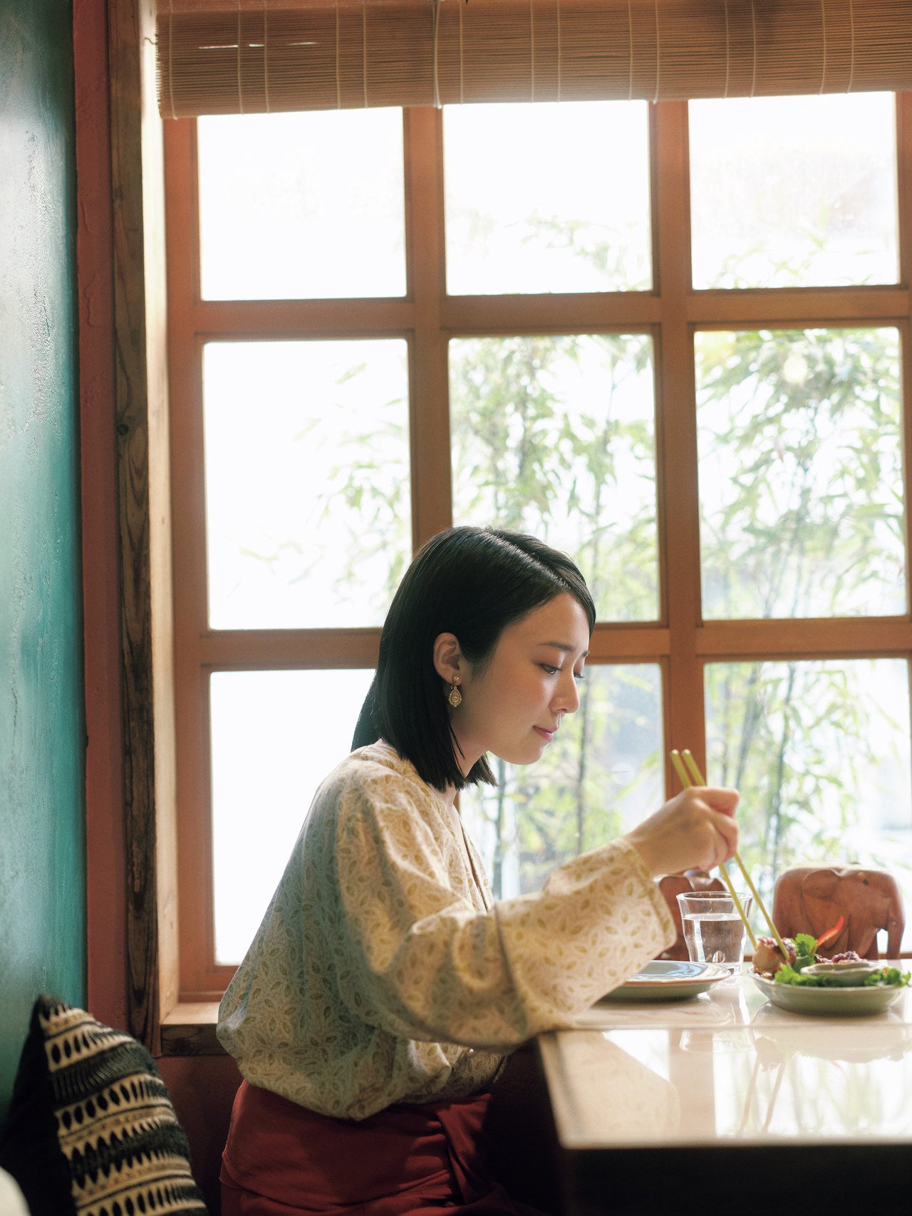 上白石萌音書籍_タイ