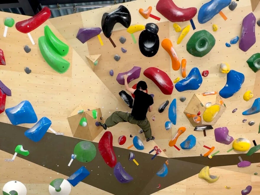 ボルダリングジム「Next Gen」はレベルが違う！ 再挑戦の日まで特訓の日々[鈴木 仁ブログ]