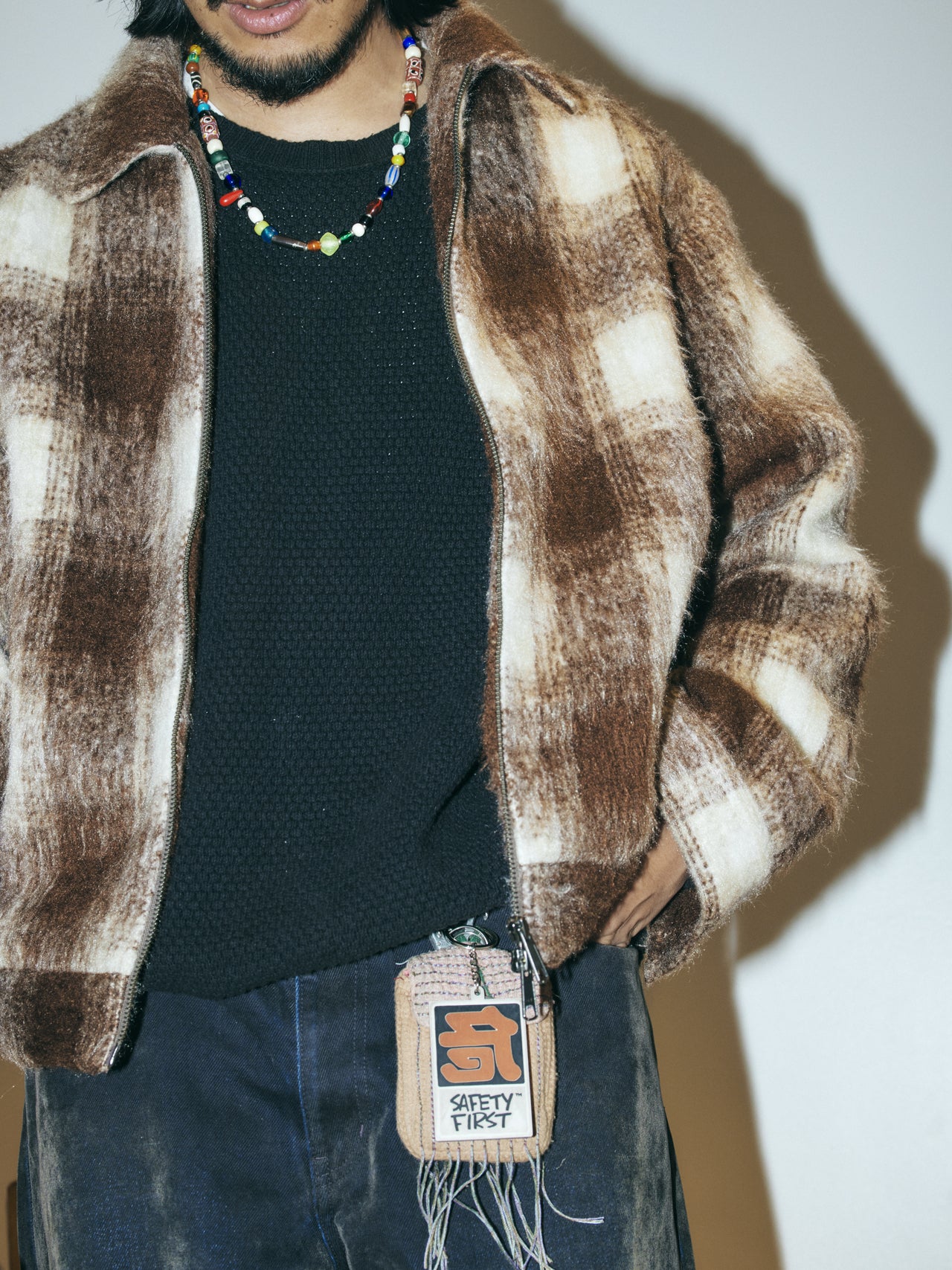 〈ON THE SUNNY SIDE OF THESTREET〉のビーズネックレスの引き