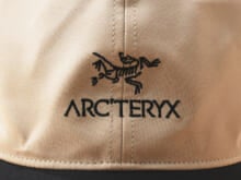 「４強アウトドアブランド」の冬小物は大人カラーで。モンベル、ザ・ノース・フェイス、パタゴニア、アークテリクスで発見した７選！