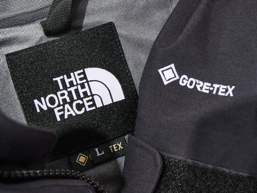 「4強アウトドアブランド」の“ダウンじゃない”高機能アウター6選!いま買って冬まで使えるモンベル、ザ・ノース・フェイス、パタゴニア、アークテリクスの名品!
