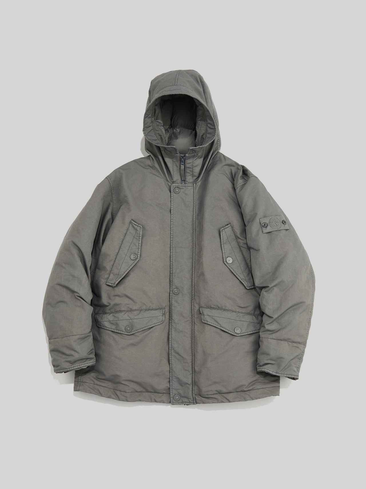 ストーンアイランド 4100108 DAVID-TC_STONE ISLAND GHOST 全体図