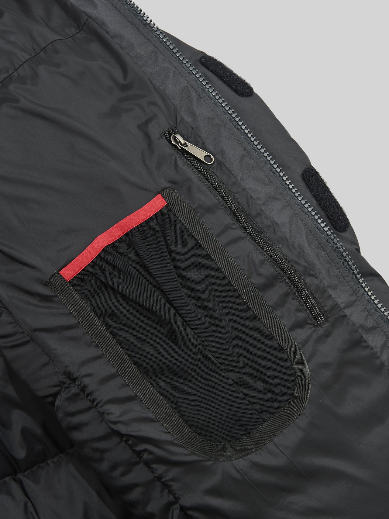 ザ・ノース・フェイスのバルトロライトジャケット ダウンジャケットの内ポケット