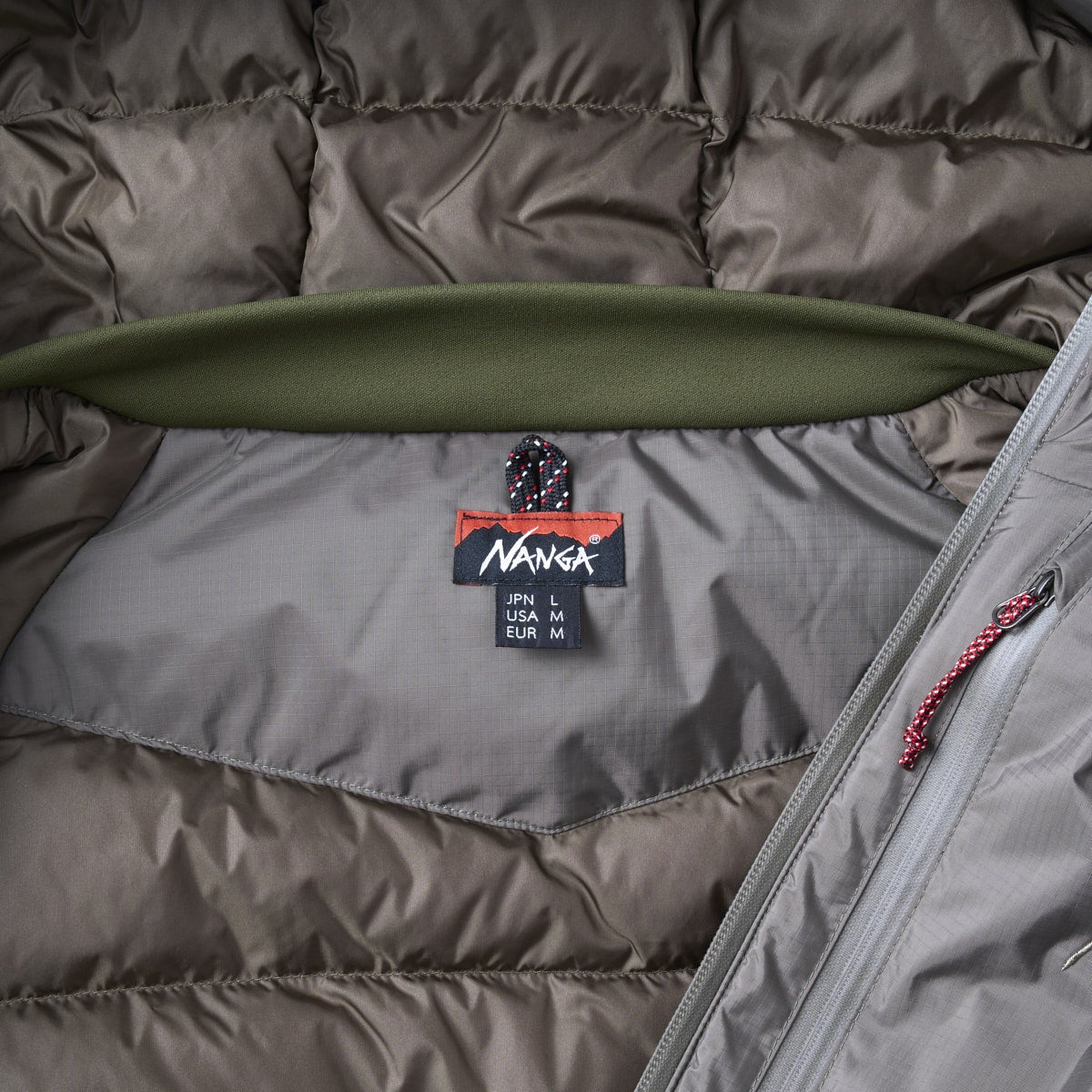 ナンガの新作ダウン オーロラテックダウンジャケット 内側