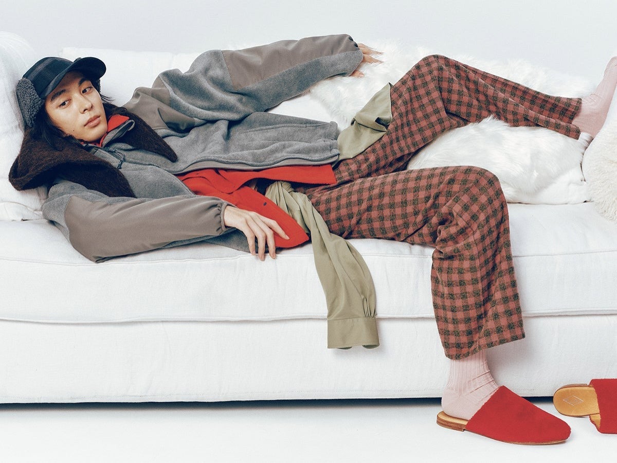 オーラリーのブラウン、ハイクのフリース…。多様な“もふもふ”にトライ！もふっと包まれたくなる「ボア」＆「ファー」アウターは？