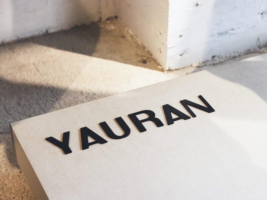 「YAURAN」のロゴ。
