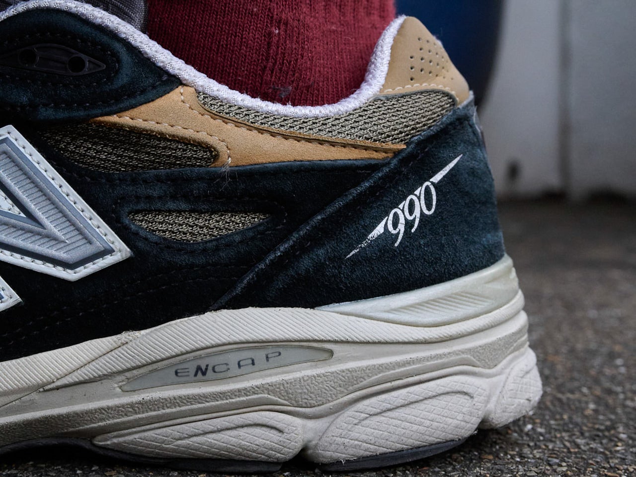 スニーカースナップ＿ニューバランスのスニーカー990V3モデル名