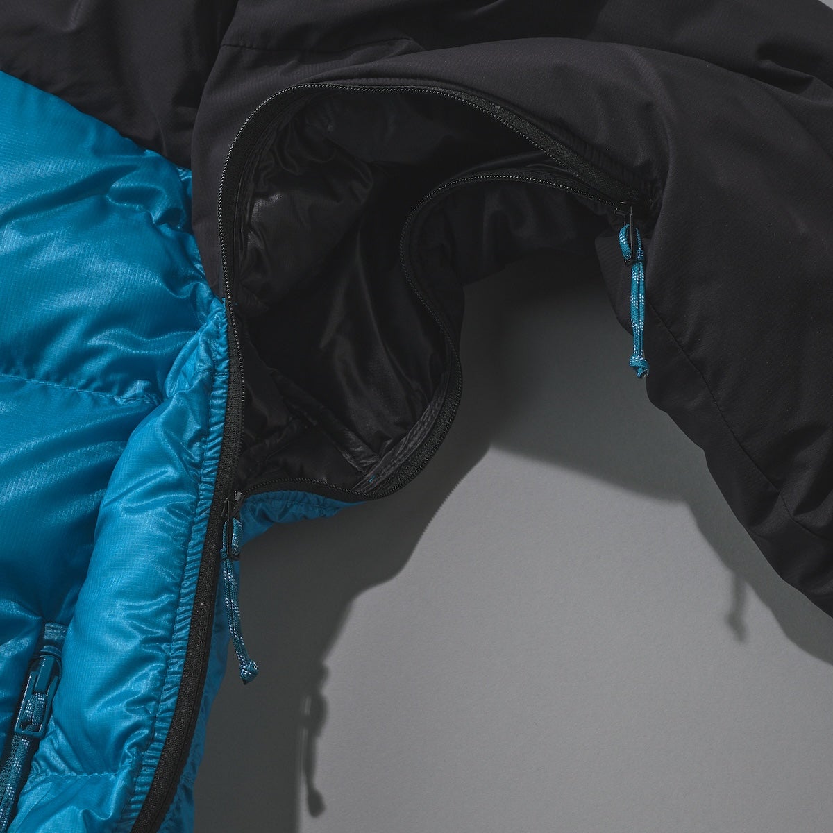 グラビティ プロ インサレーション フーデッド ジャケット アジアンフィット　サイド