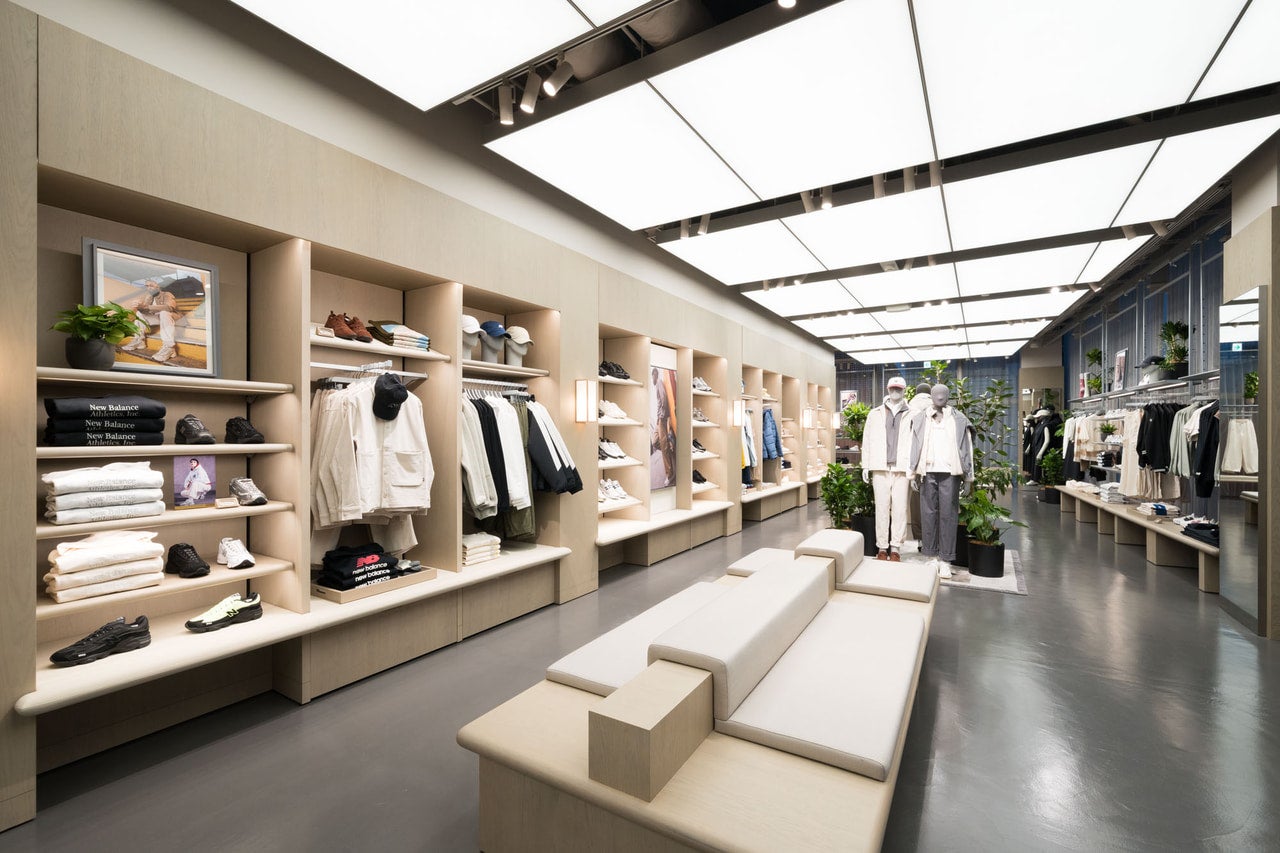 ニューバランス原宿 リニューアルオープン 3階