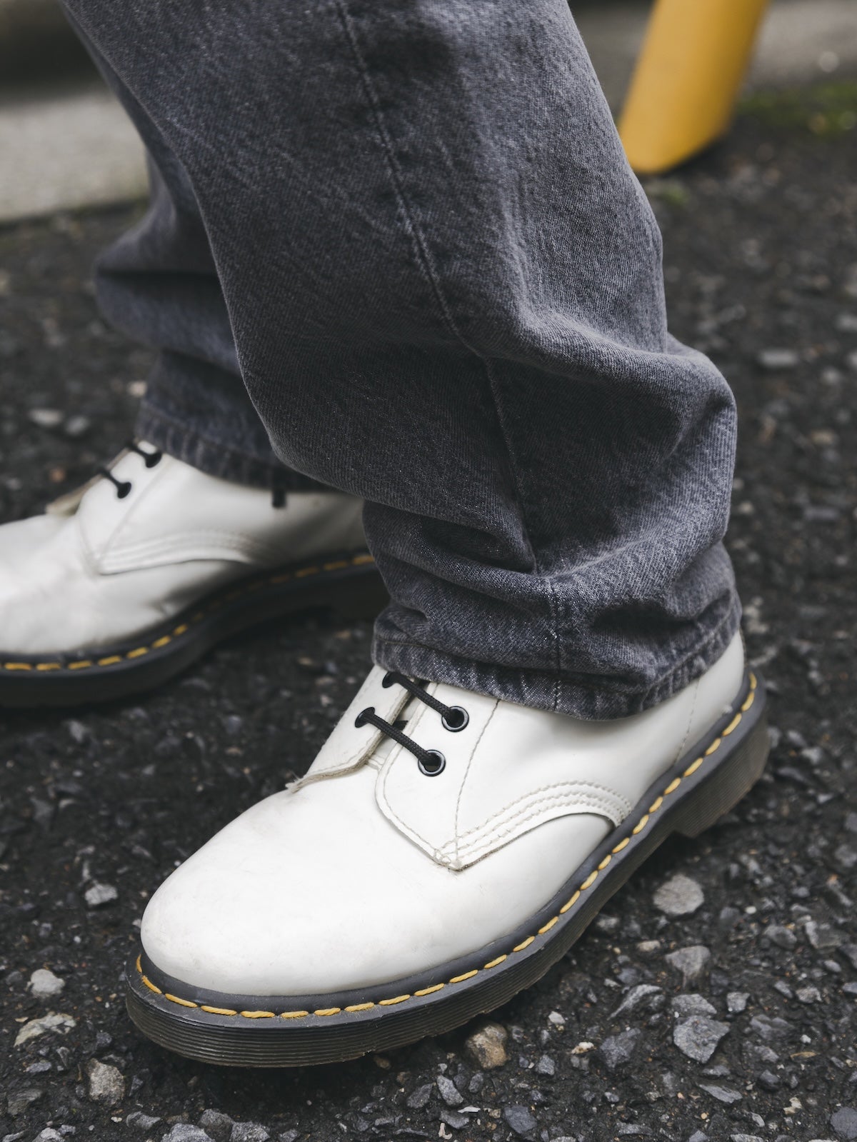 OLTA・橋本哲平さんの冬スタイル ドクターマーチンのブーツ