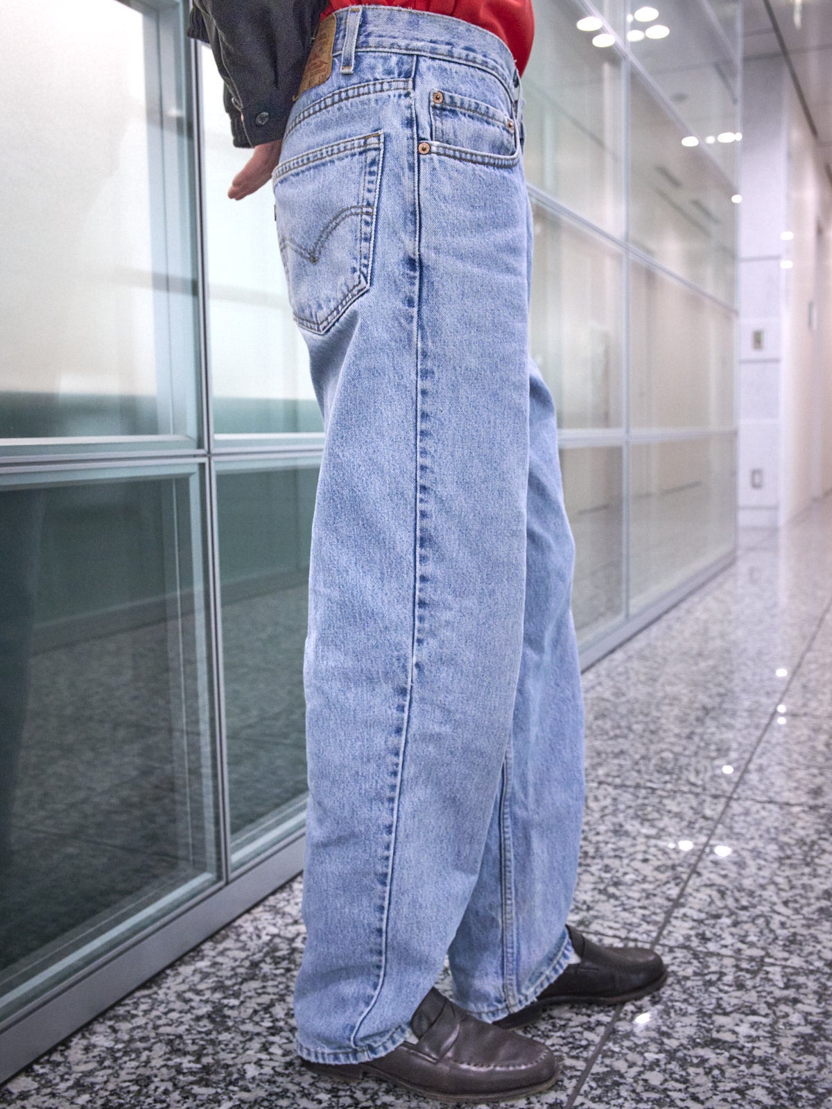 リーバイス&reg;のジーンズのサイド