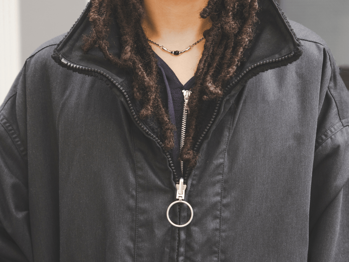 RUNO・HARAさんの冬スタイル アウター ジップ部分