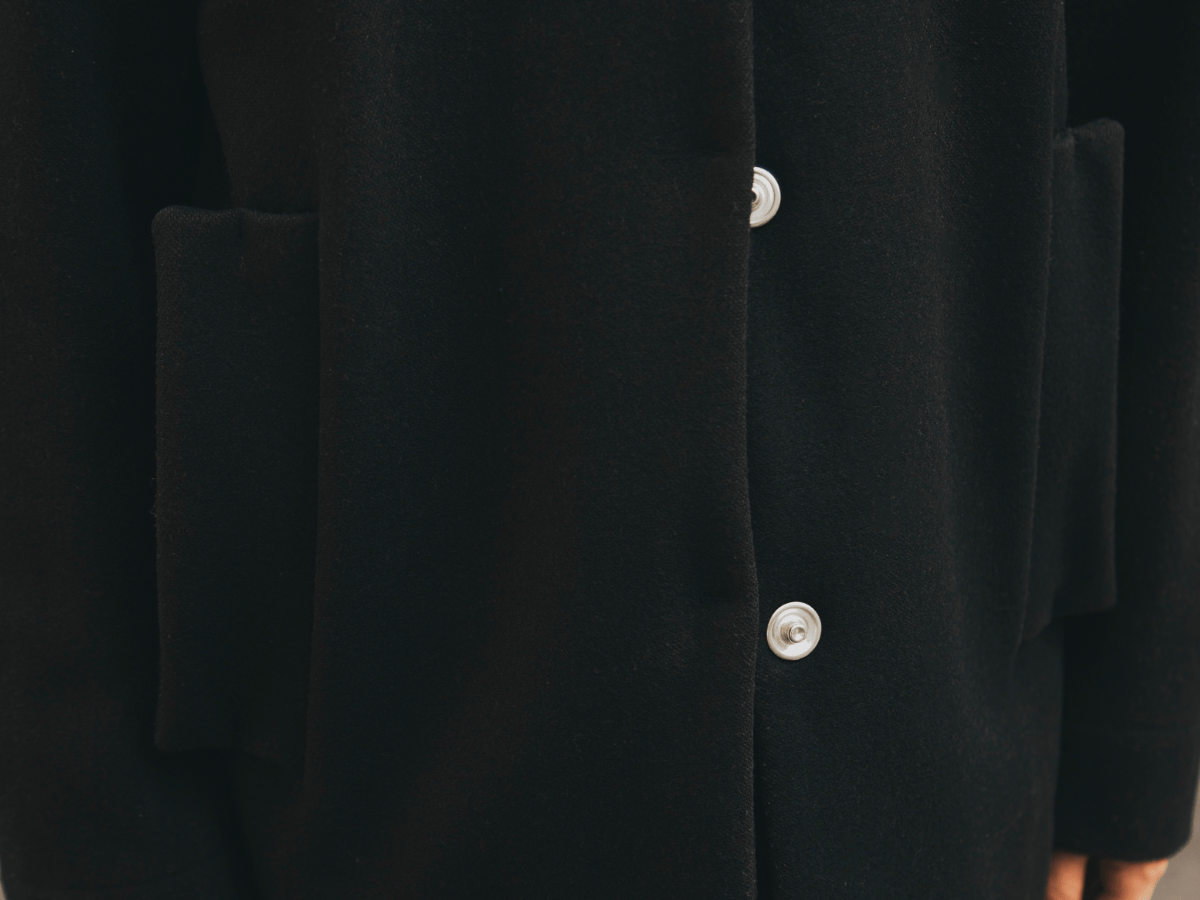 OOOYY・shunkiさんの冬スタイル　マルジェラのアウター　ボタン