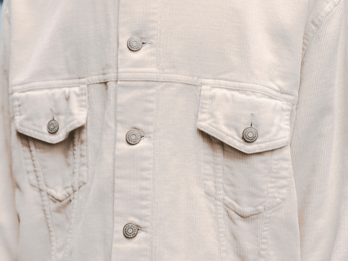 そそ・中澤僚基さんの冬ファッション アウター ジャケットのディテール