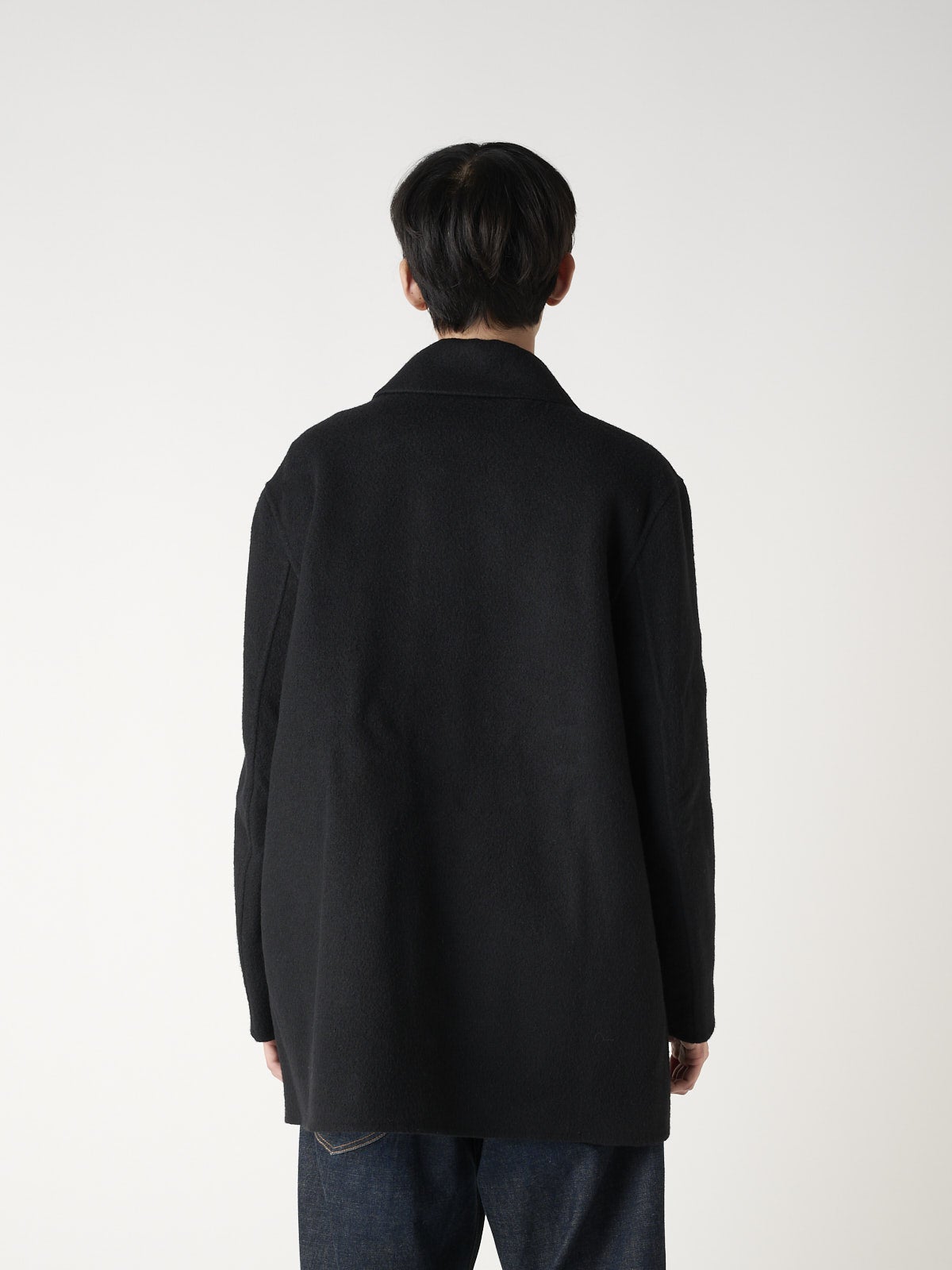 無印良品のカシミヤ混ショートステンカラーコートを試着&本音レビューのバック