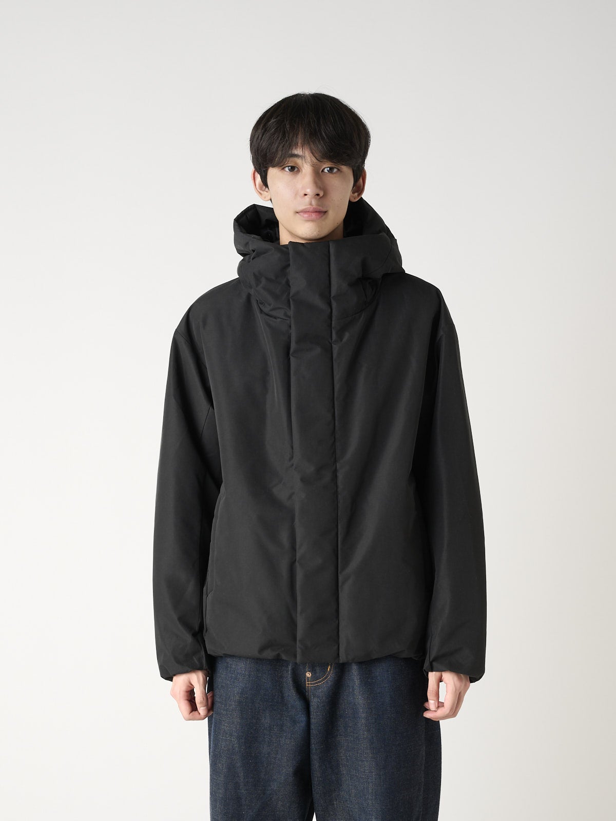 無印良品の黒い防水撥水中わたフードジャケットを試着&本音レビュー