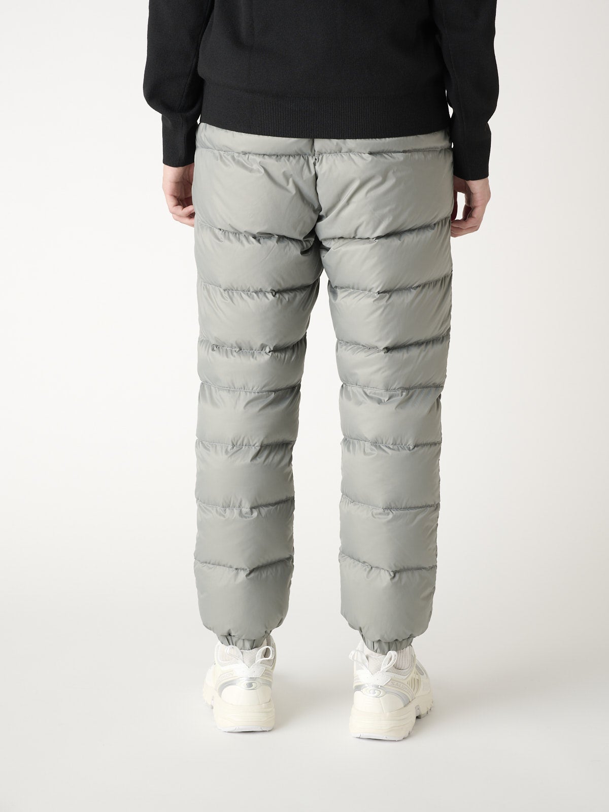 マーモットのダウンパンツ/750FP Able down pantsを試着&本音レビューのバック