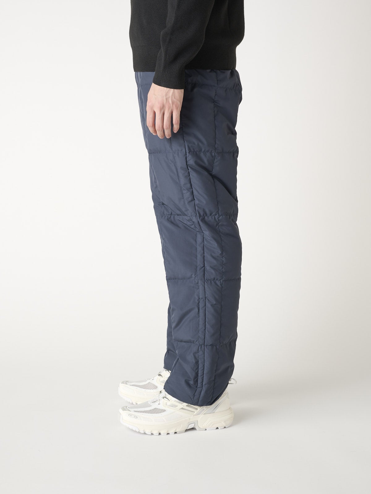 タイオンのダウンパンツ/TAION-PT13BDの試着&本音レビューのサイド