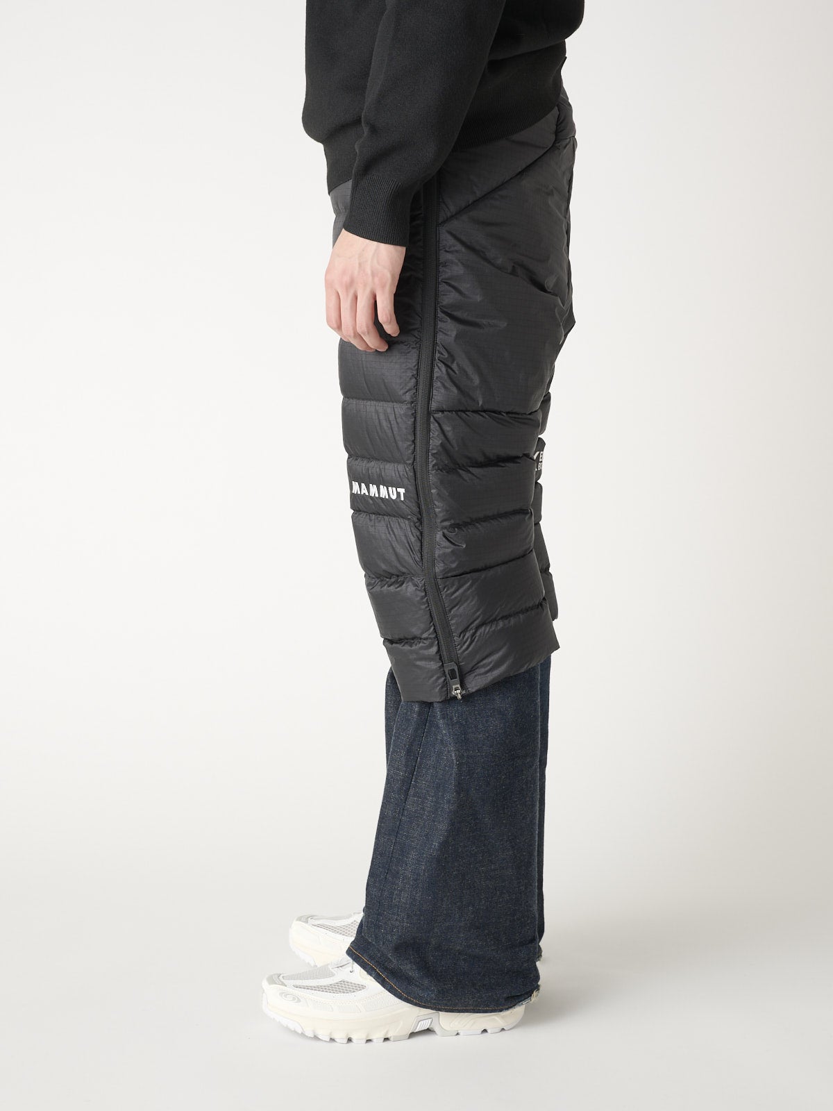 マムートのダウンパンツ/アイガー ノードワンド ライト ダウン インサレーション ショーツの試着&本音レビューのサイド