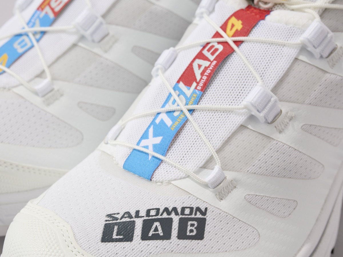 Gallery]白い「サロモン」はこの選択で間違いない。街でもアウトドア