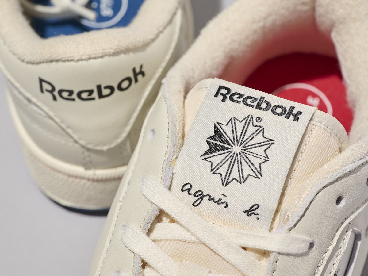 リーボック&times;アニエスベーのコラボスニーカー CLUB C 85 VINTAGEのロゴ寄り