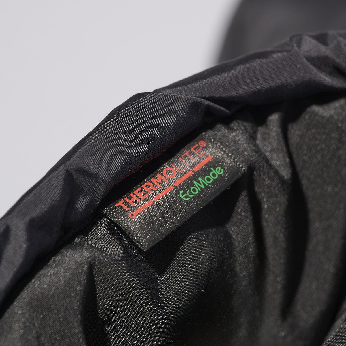 ザ・ノース・フェイスの冬ブーツ/ヌプシ ブーティ ウォータープルーフ VIIの内側のタグ寄り