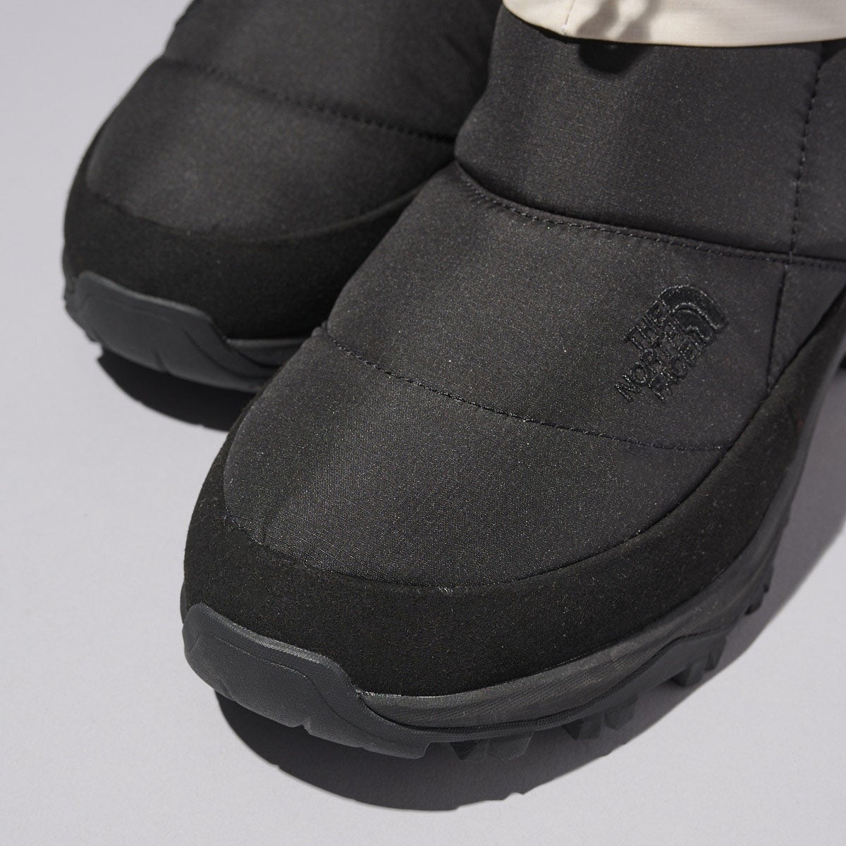 ザ・ノース・フェイスの冬ブーツ/デタッチャブル ヌプシ ブーティのトゥ