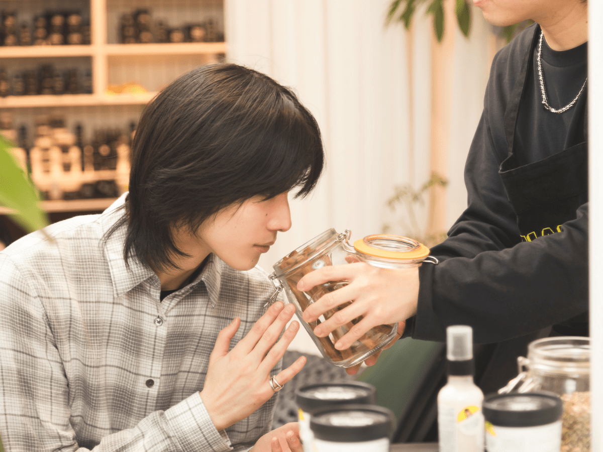 lush spa新宿 ヘアラボ体験 ハーバルリンス