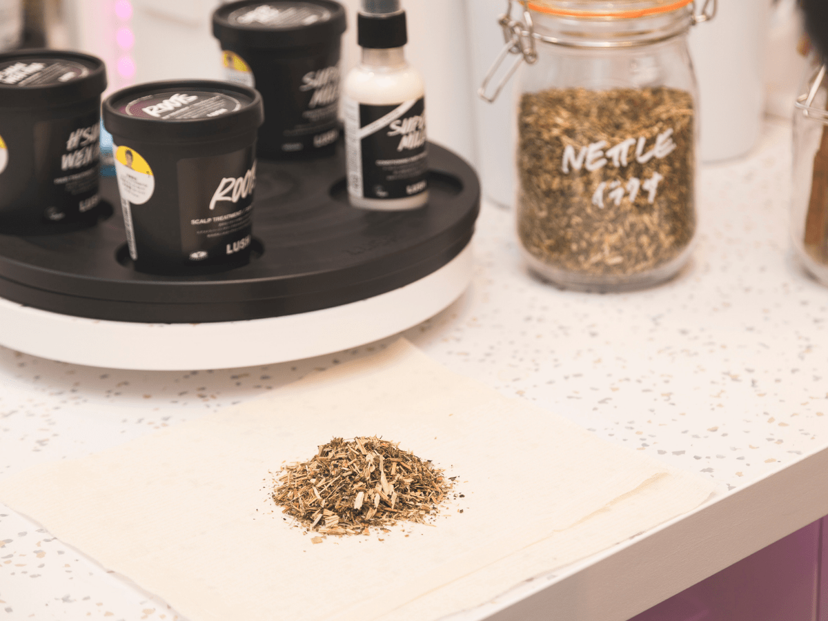 lush spa新宿 ヘアラボ体験 ハーバルリンス