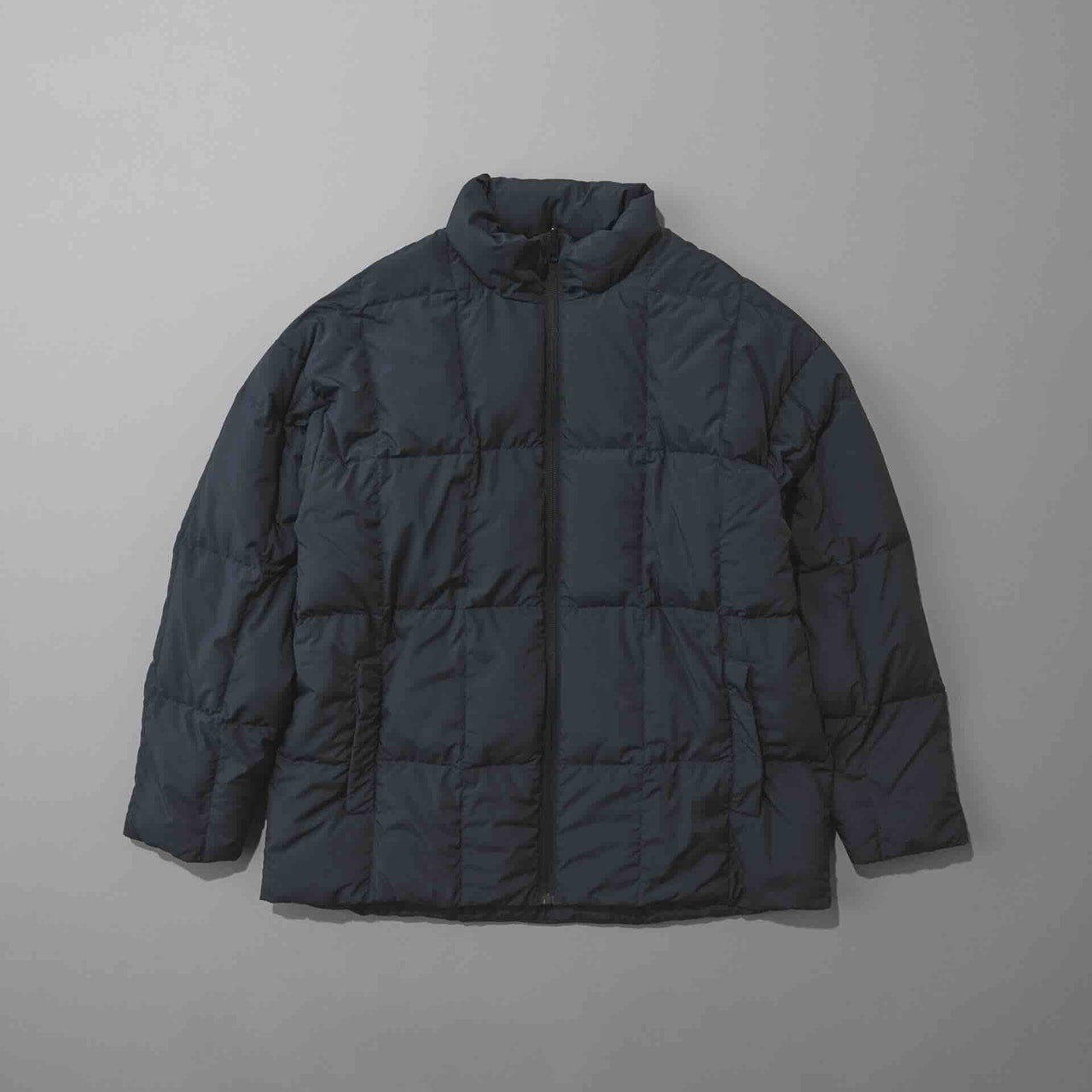 タイオンのダウン ルームダウン 超軽量 800FP リラックス ルームダウンジャケット