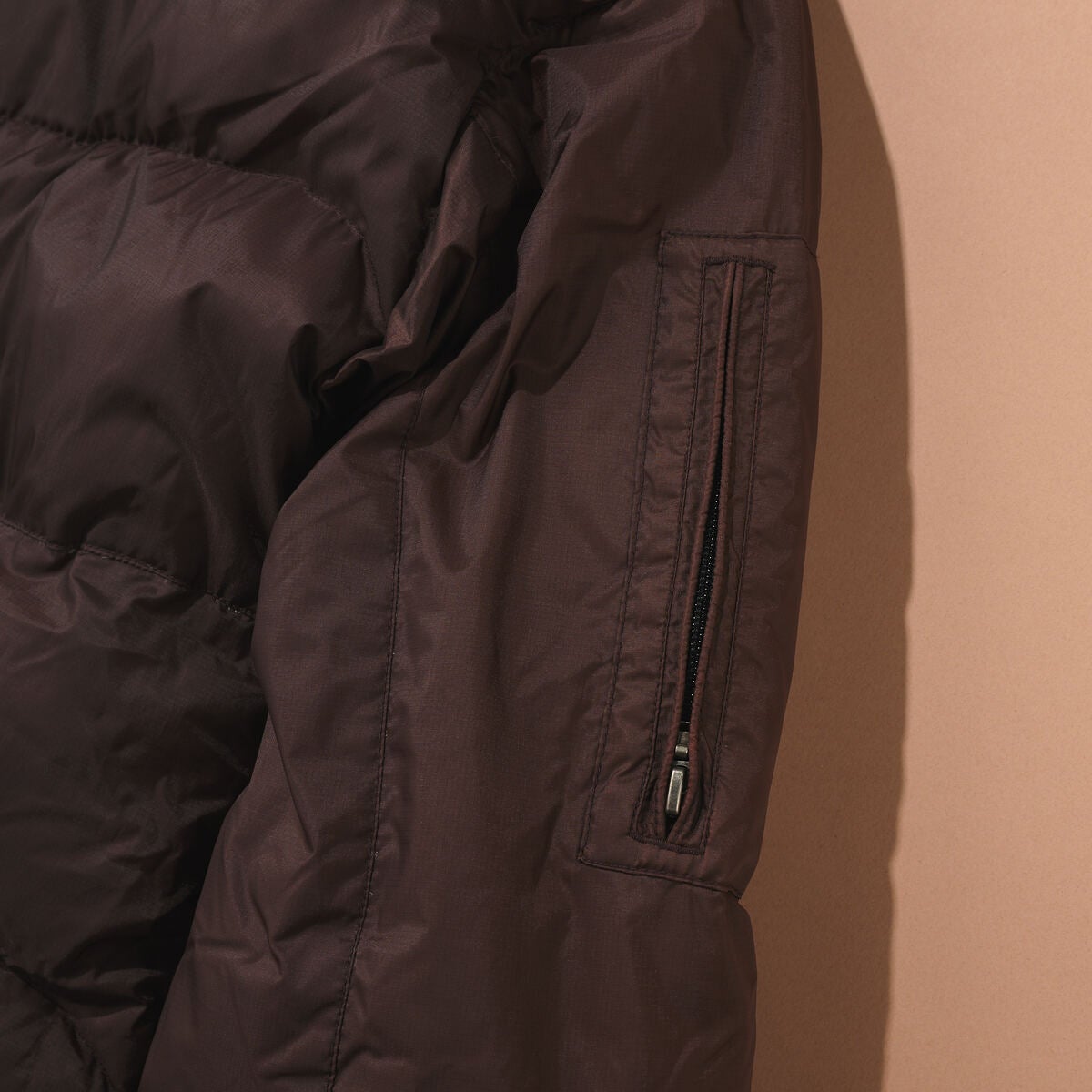 エディターが買ってよかった「オークリー 」00sのダウンジャケットのポケット