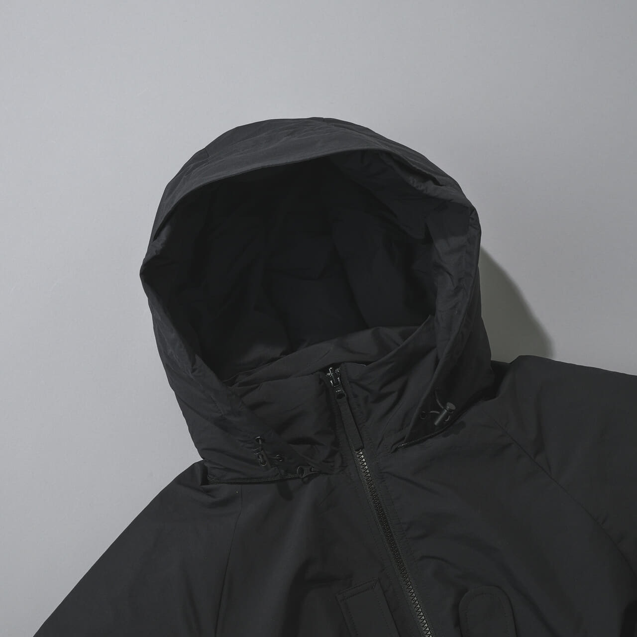 トラディショナル ウェザーウェアのダウン DOWN JACKET 001のフード